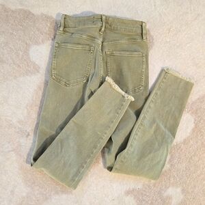 We The Free Jeans Crop Distressed Green Mid Rise Frayed Stretch Skinny 26